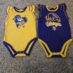 Minnesota Vikings Baby Bodysuits Set
